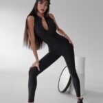 Kombinezon połyskujący Dionie Ola Voga czarny