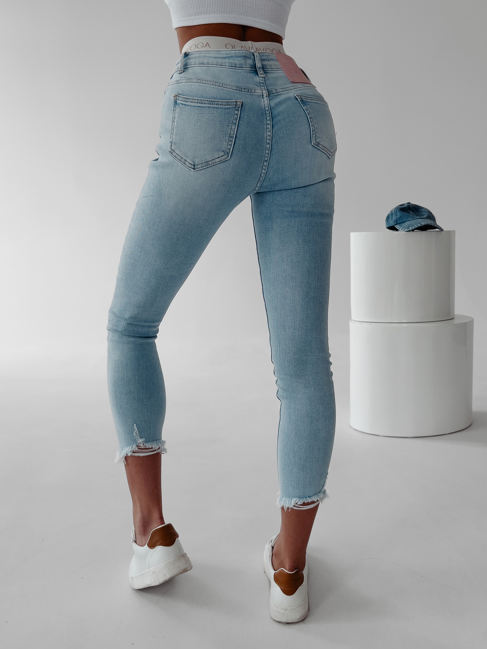 Spodnie jeansowe slim fit Tokyo 9827 Ola Voga j.niebieskie