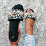 Klapki z kamieniami Madam Mikk czarne