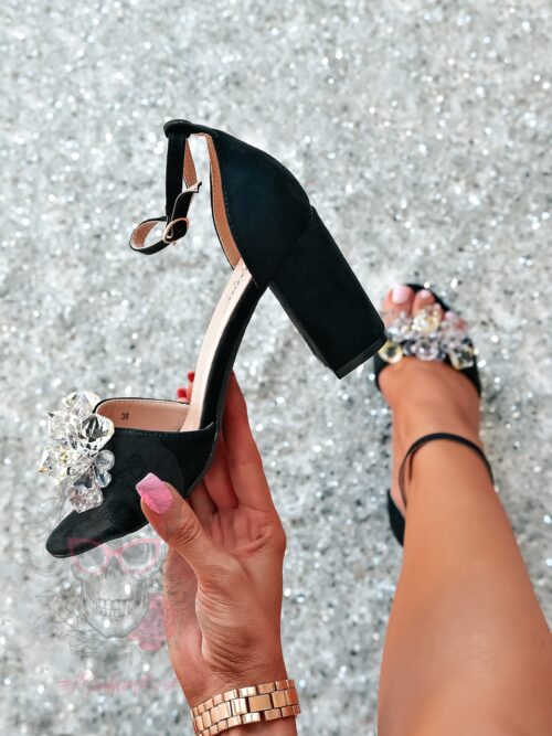 Sandały z kamieniami Madam Molico czarne