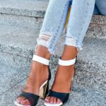 Sandały na słupku Madam Multit czarno-białe