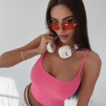 Top krótki Beti Ola Voga amarantowy