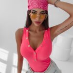 Body rozpinane Ginger Ola Voga neonowy róż