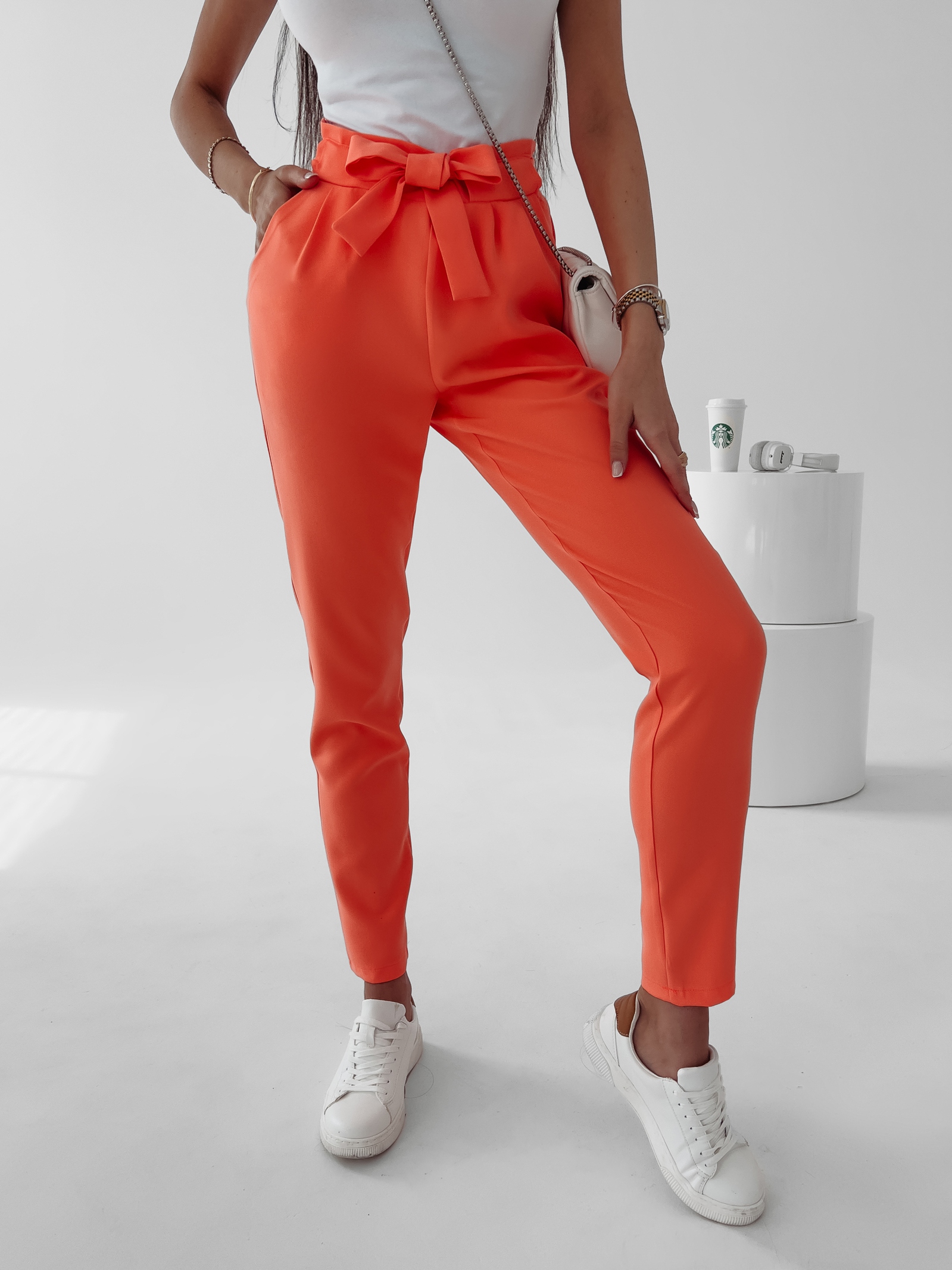 Spodnie eleganckie z wyższym stanem Nigella Ola Voga pomarańczowe