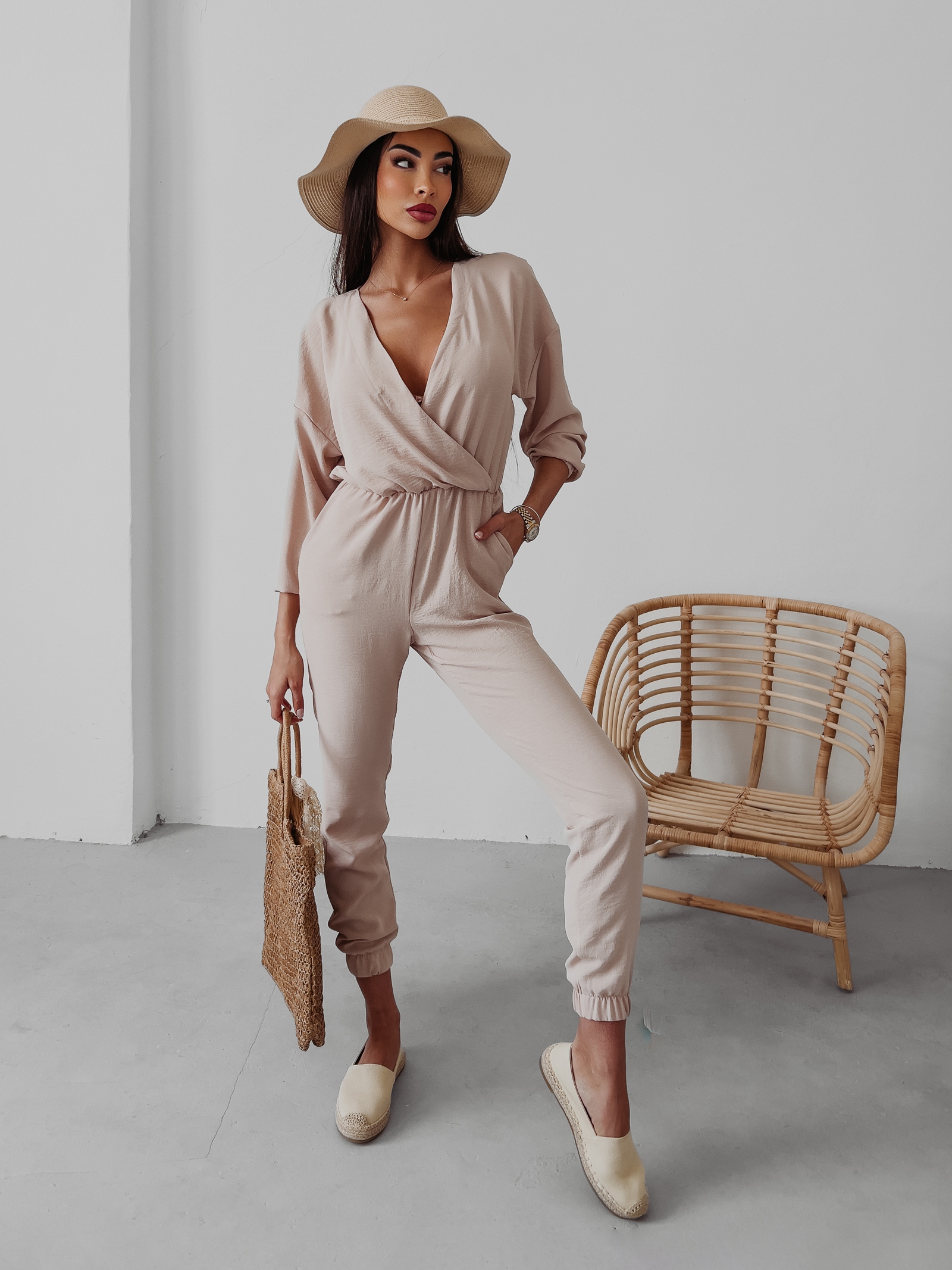 Kombinezon elegancki Heaven Ola Voga beżowy