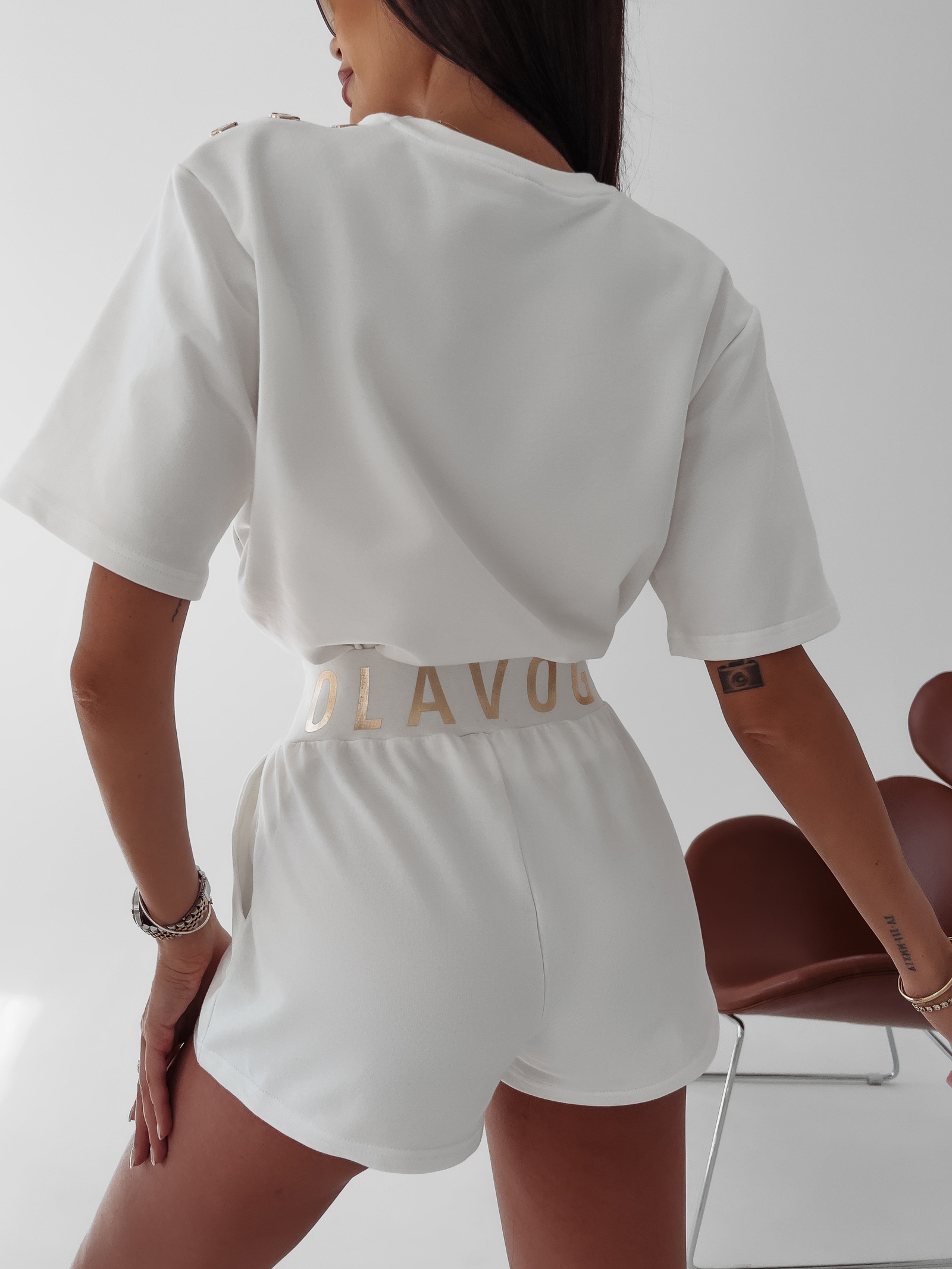 Spodenki casualowe Cherry Ola Voga ecru Spodenki casualowe Cherry Ola Voga ecru