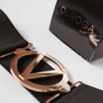 Pasek gumowy elegancki z klamrą logowany Anais czarny