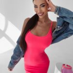 Sukienka prążkowana Holi Ola Voga neonowy róż