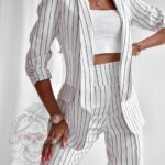 Garnitur damski w paski Slipps biały