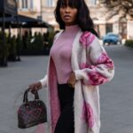 Kardigan Flowers III beżowy