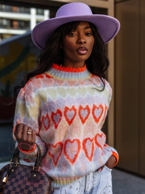 Sweter w serca Molis kolorowy