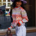 Sweter w serca Molis kolorowy