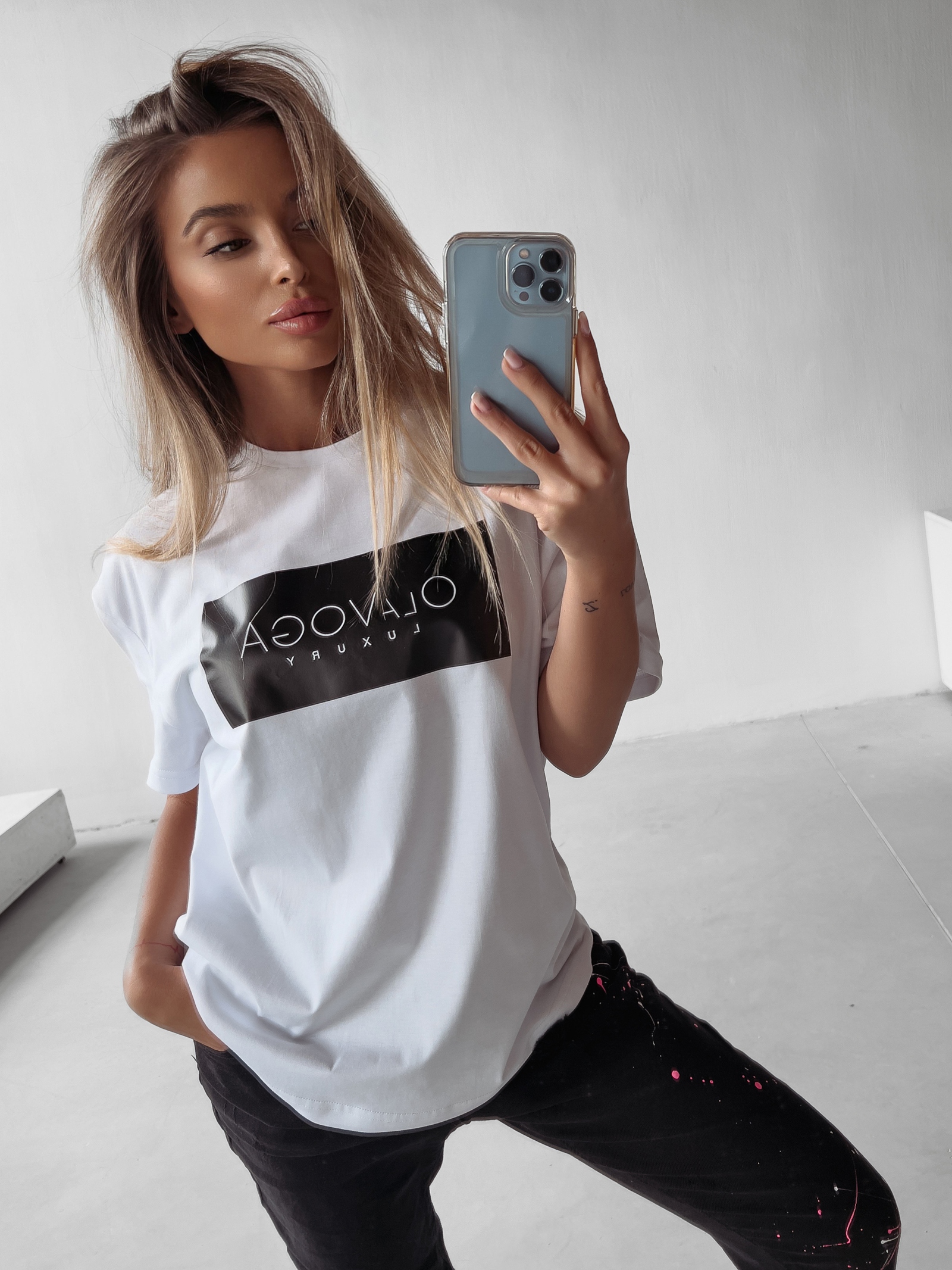 T-shirt bawełniany oversize Solia Ola Voga biały T-shirt bawełniany oversize Solia Ola Voga biały