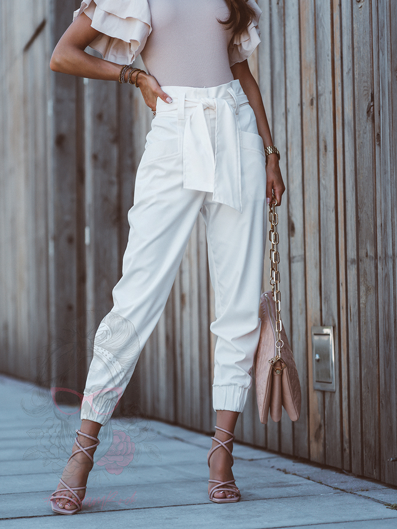 Spodnie chinosy Greti śmietanowe