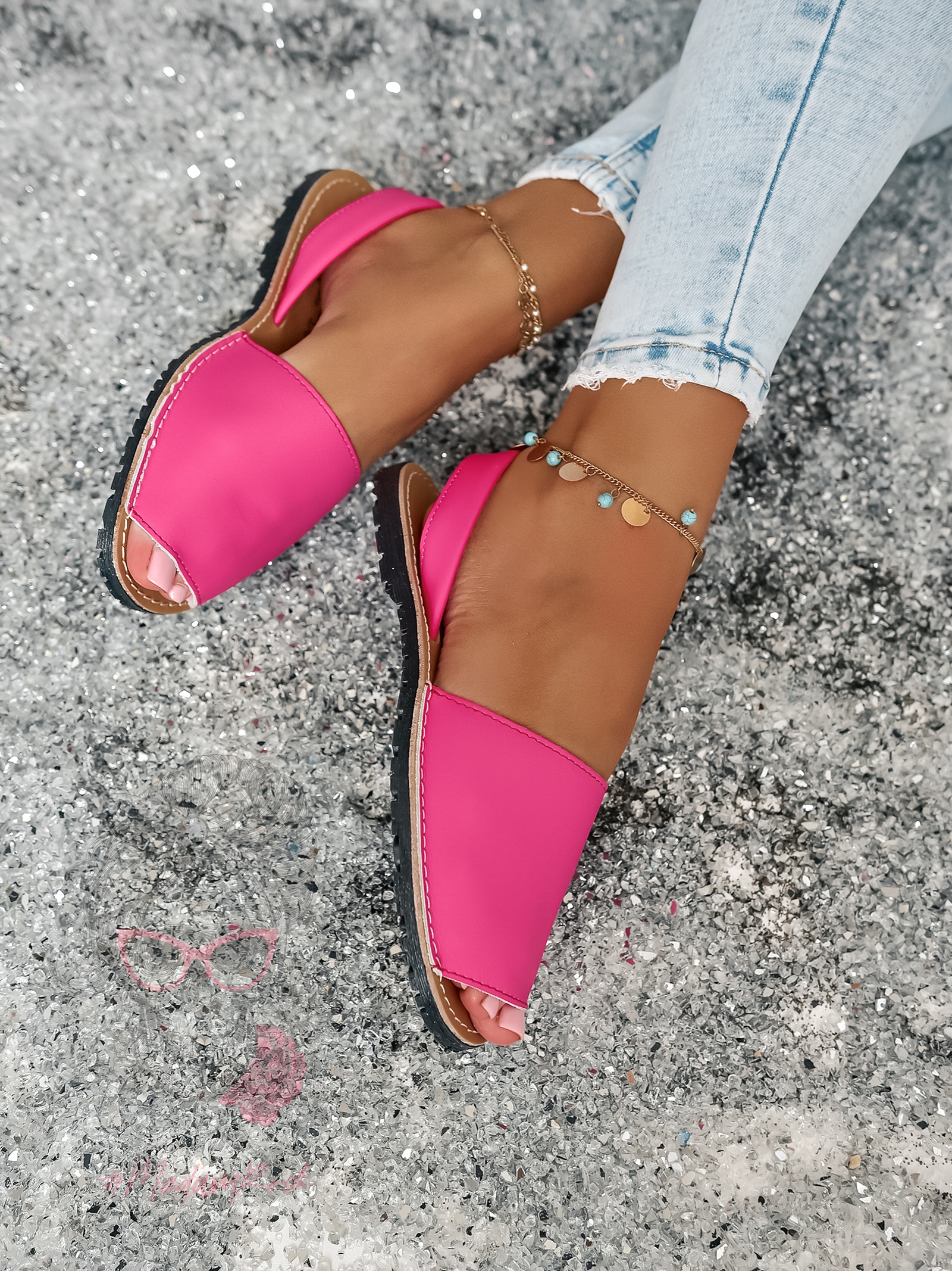 Sandały płaskie skórzane Madam Boso fuksja