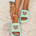 Klapki z misiem Madam Mibi miętowe