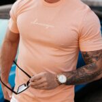 T-shirt bawełniany męski Slogen Ola Voga łososiowy