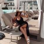 Sukienka ażurowa wiązana Fiori Ola Voga czarna