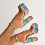 Sandały na słupku z cyrkoniami Rock Pocer kolorowe