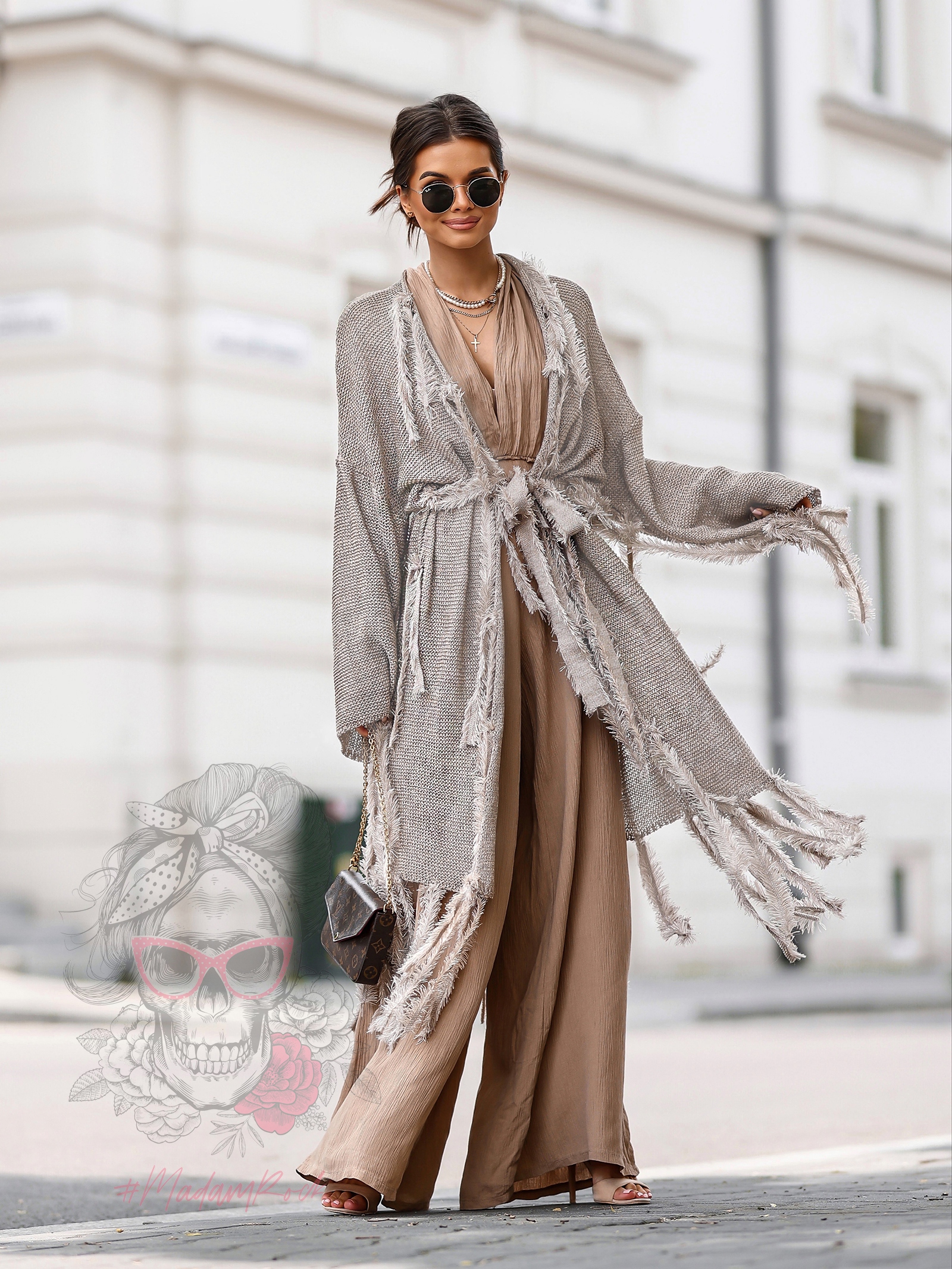 Sweter boho Ale Jazz beżowy-złoty Sweter boho Ale Jazz beżowy-złoty