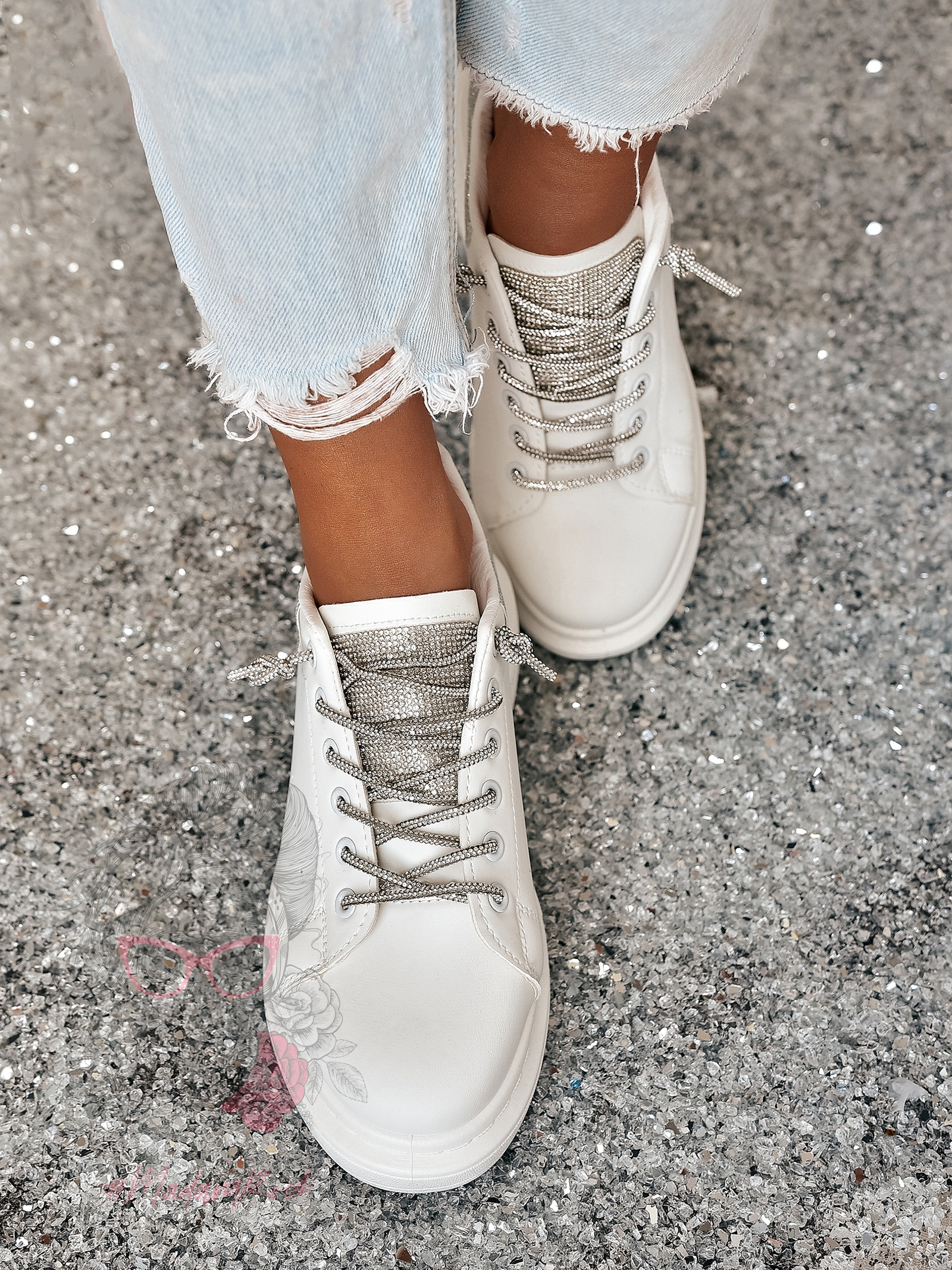 Trampki z cyrkoniami Madam Show Must Go On białe Trampki z cyrkoniami Madam Show Must Go On białe