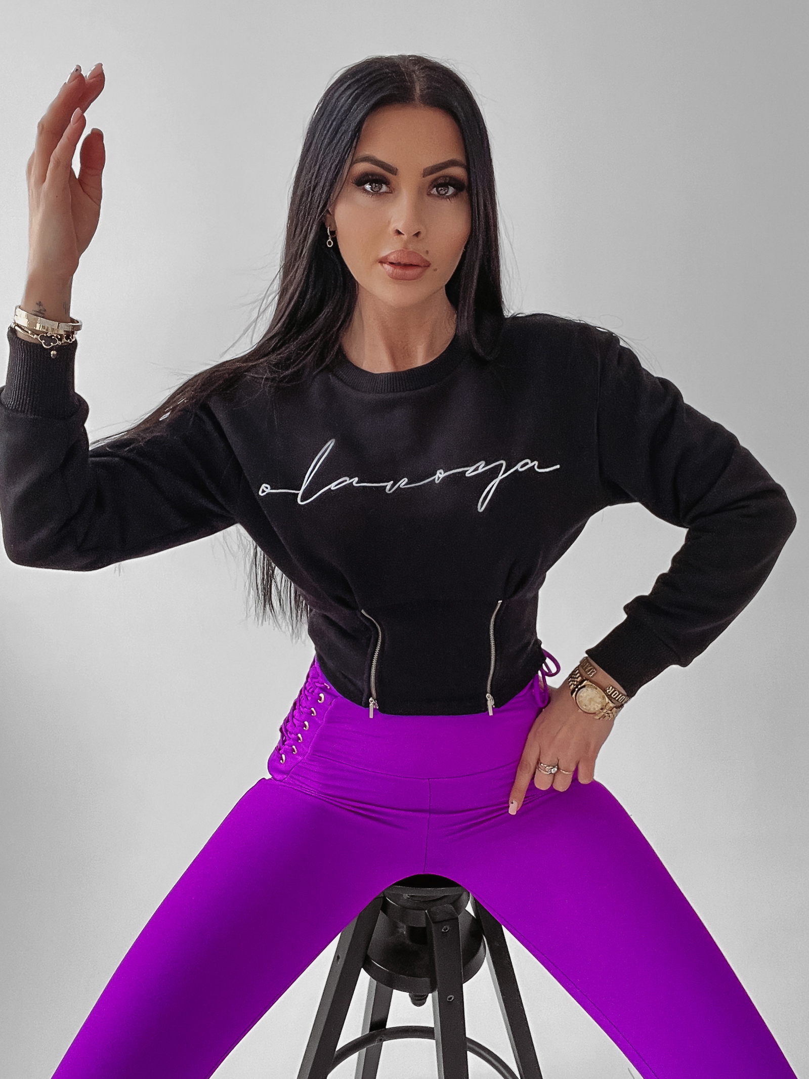 Bluza krótka Aggie Ola Voga czarna