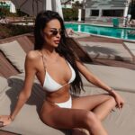 Kostium kąpielowy dwuczęściowy złote łańcuszki Mykonos Ola Voga ecru