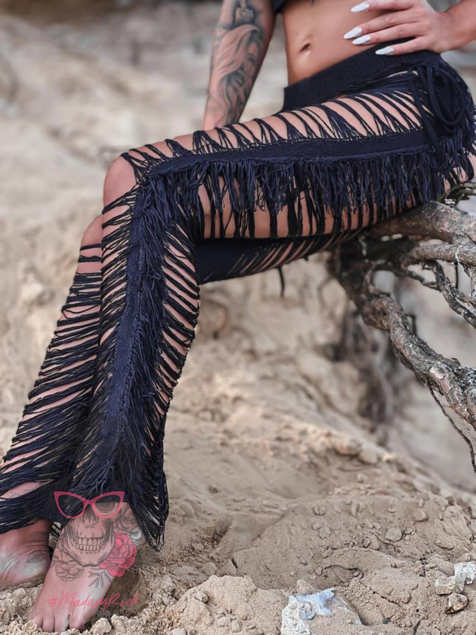 Spodnie sznurkowe z frędzlami Catch czarne