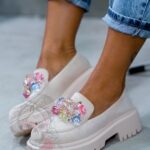 Mokasyny Madam Alecta beżowe