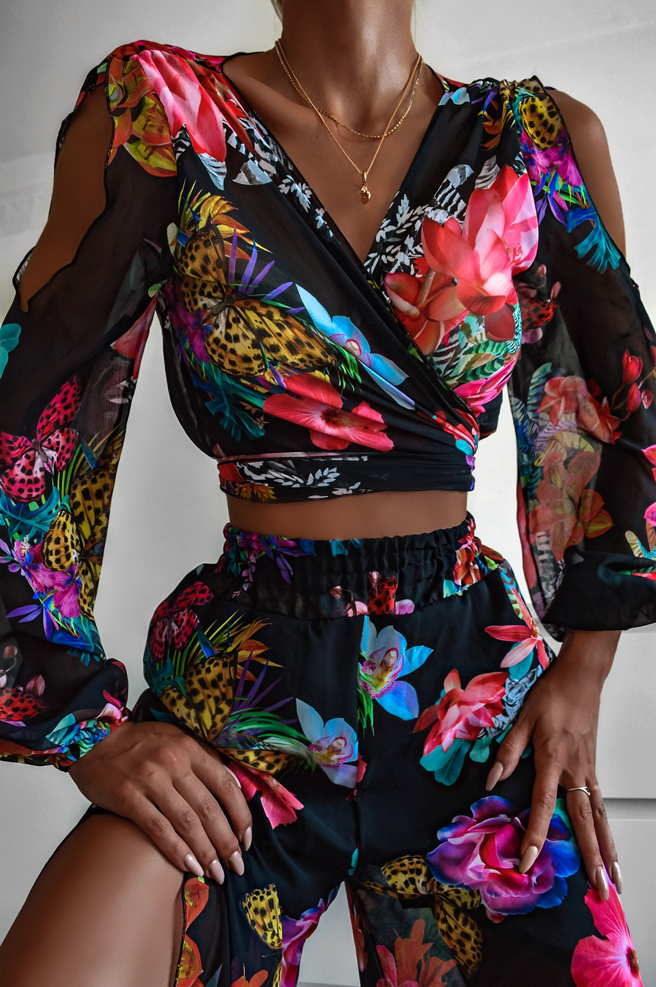 Komplet wakacyjny NB Bali w motyle czarny