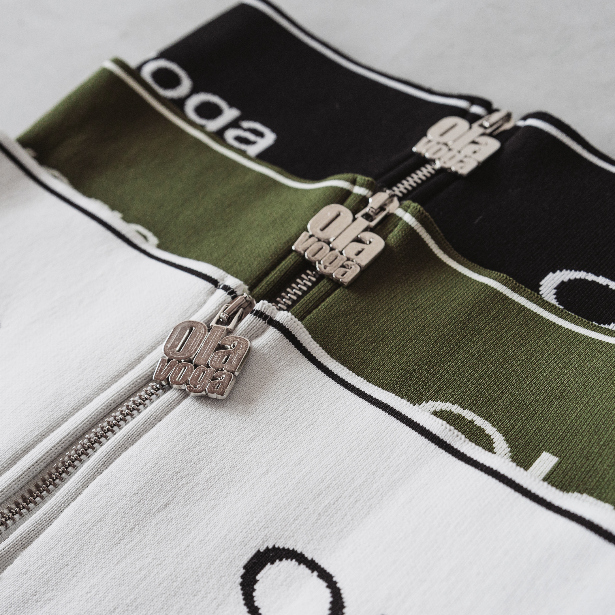 Pasek elastyczny szeroki Ligra Ola Voga ecru Pasek elastyczny szeroki Ligra Ola Voga ecru