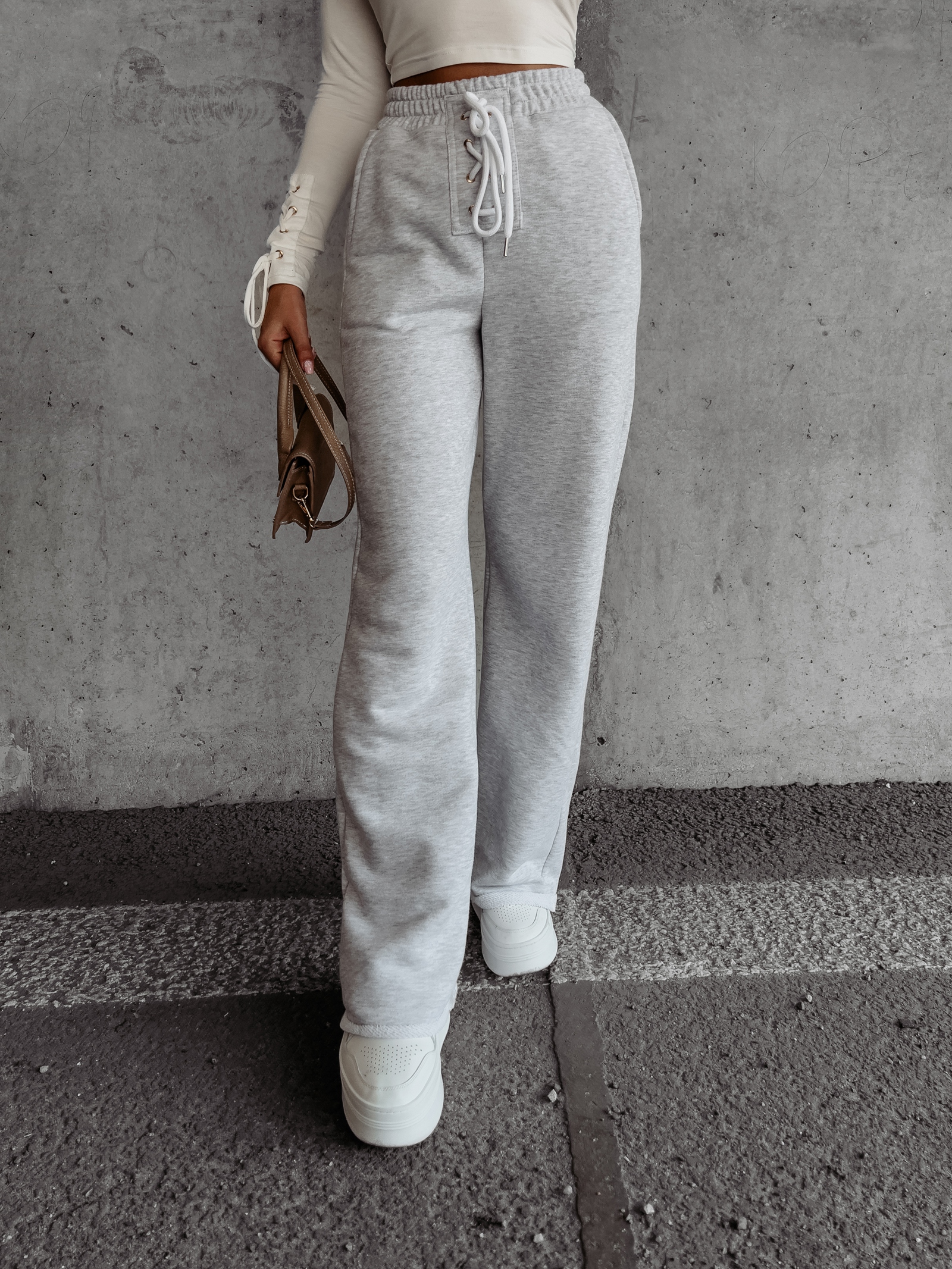 Spodnie dresowe bawełniane Cierra Ola Voga szare