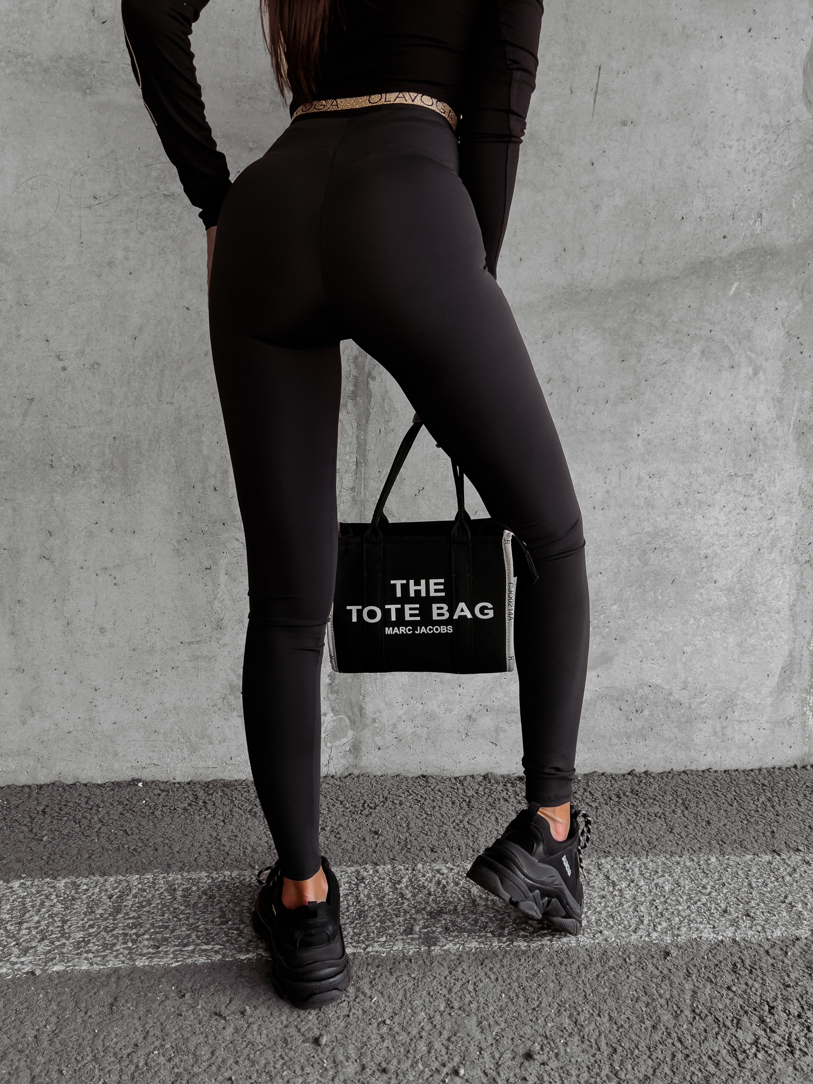 Legginsy połyskujące z klamrą Arleen Ola Voga czarne