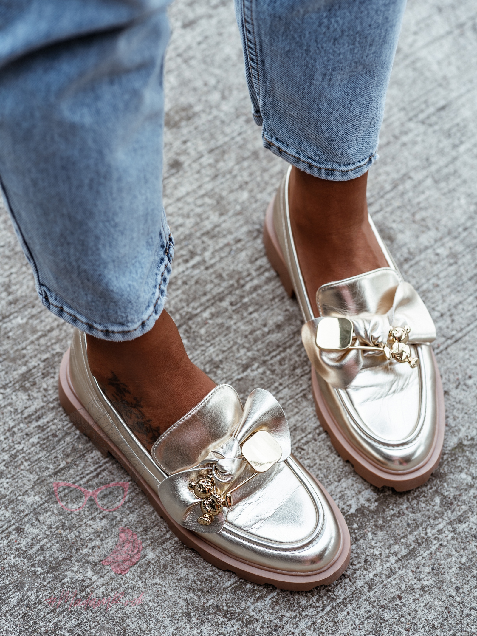 Mokasyny Madam Bobi złote