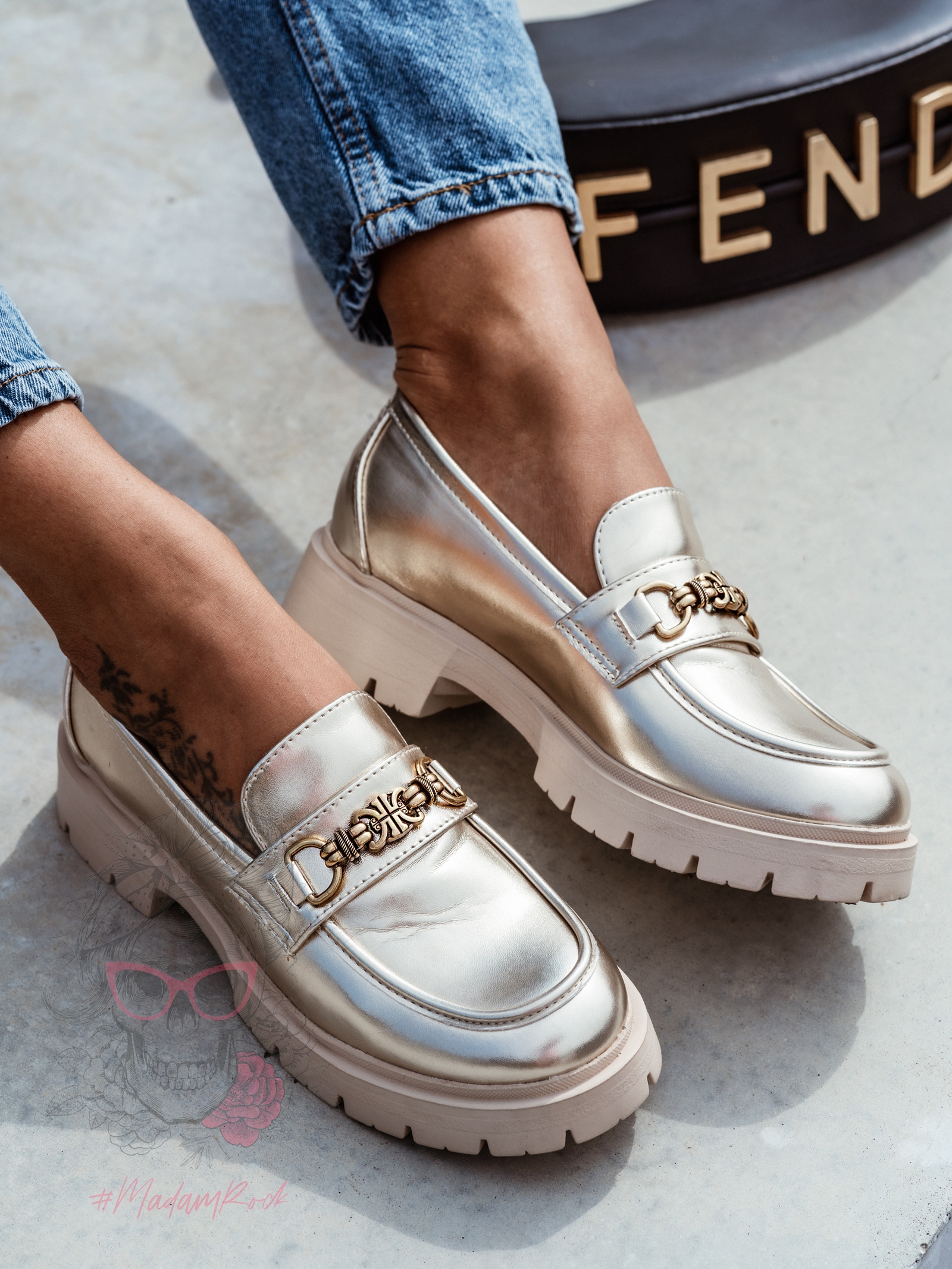 Mokasyny skórzane Madam Balder złote