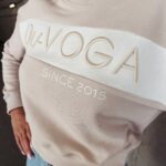 Bluza damska z półgolfem Kailee Ola Voga beżowa