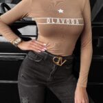 Bluzka dopasowana logowana Lotis Ola Voga karmelowa