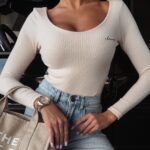 Bluzka prążkowana Madelyn Ola Voga beżowa