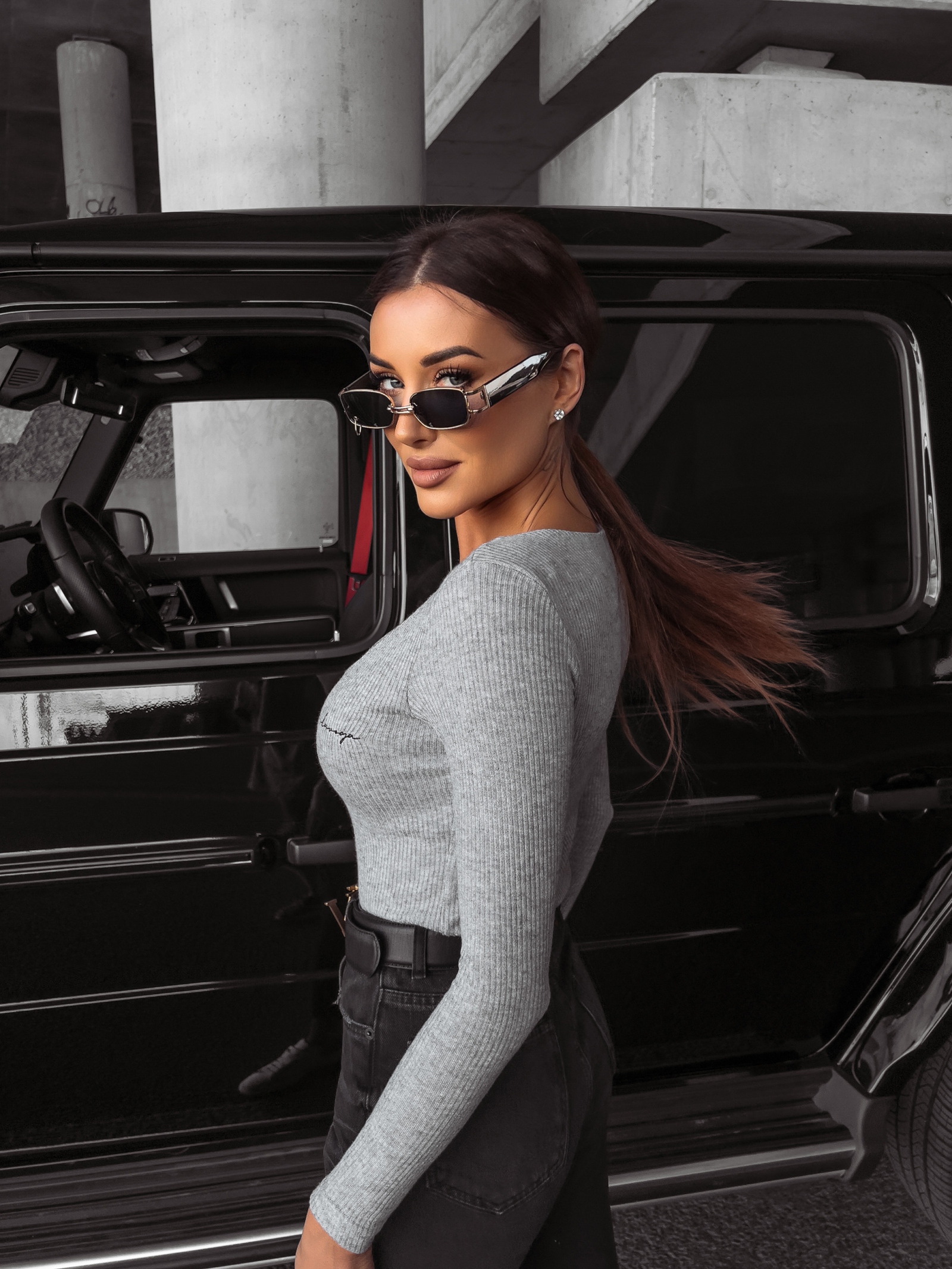 Bluzka prążkowana Madelyn Ola Voga szara