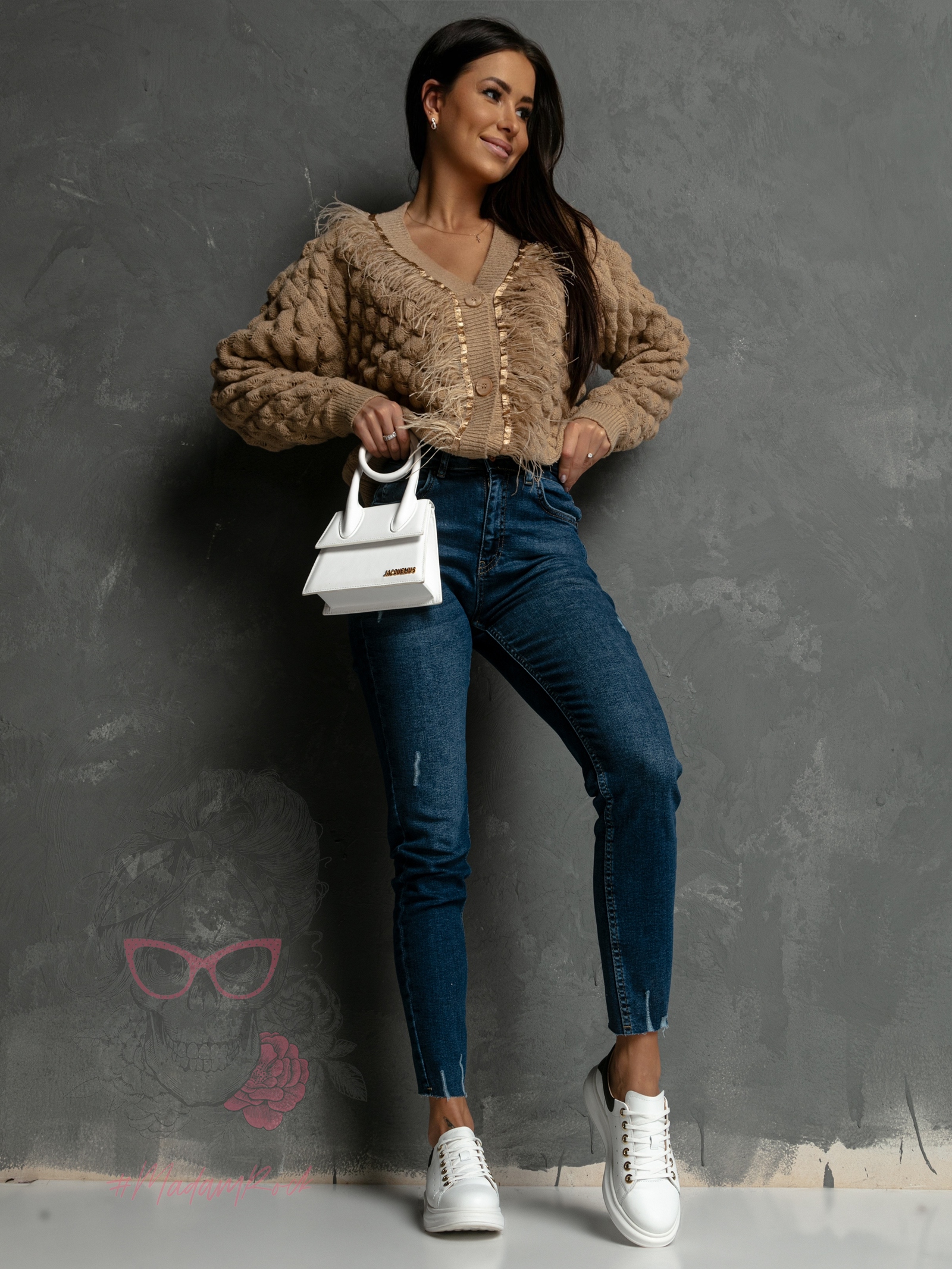 Sweter rozpinany z piórami Ofes cappuccino