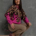 Sweterek w panterkę Detes fuksja