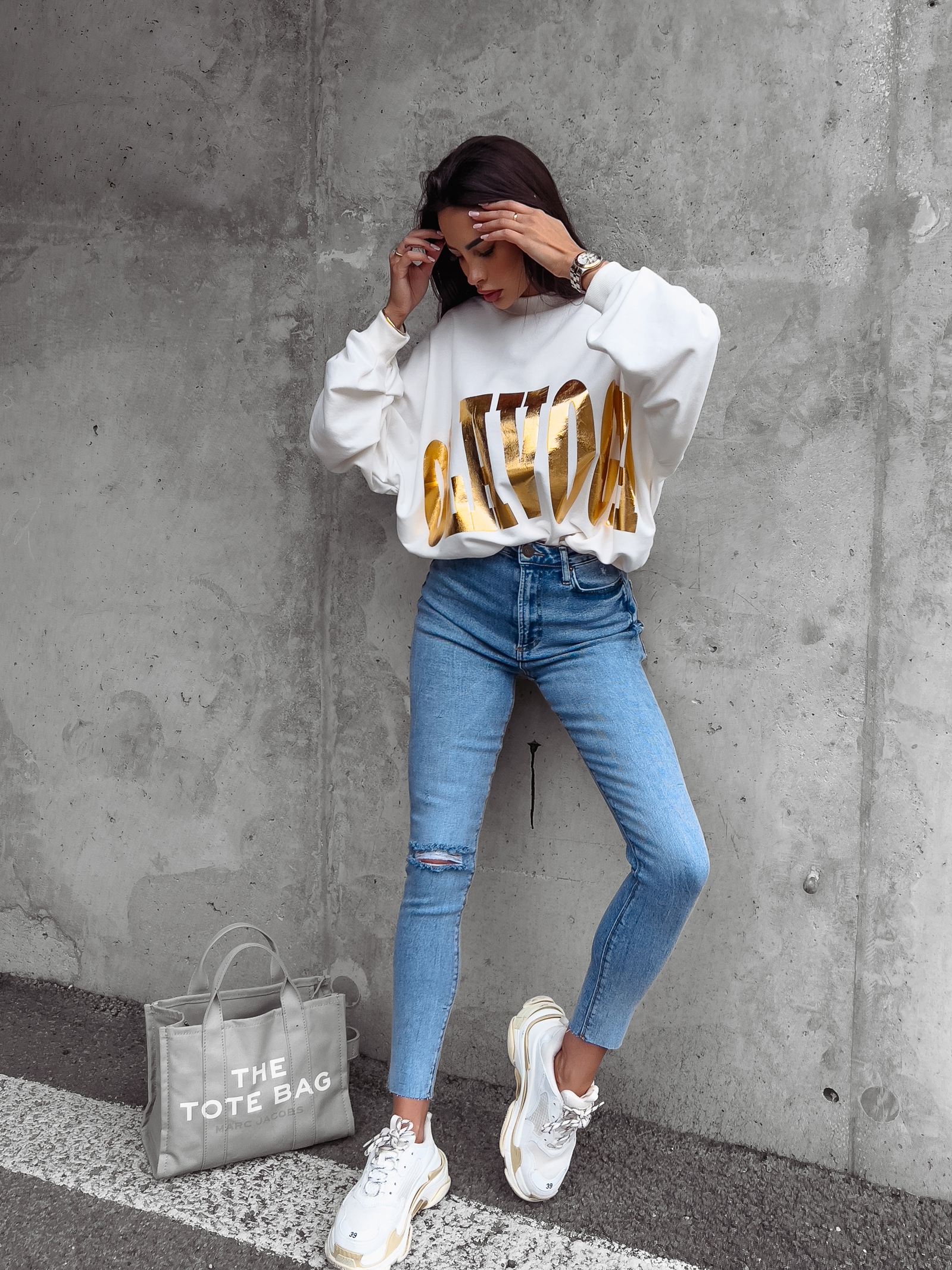 Bluza bawełniana oversize złoty nadruk Varis Ola Voga ecru Bluza bawełniana oversize złoty nadruk Varis Ola Voga ecru