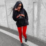 Bluza klasyczna damska z kapturem Ranci Ola Voga czarna