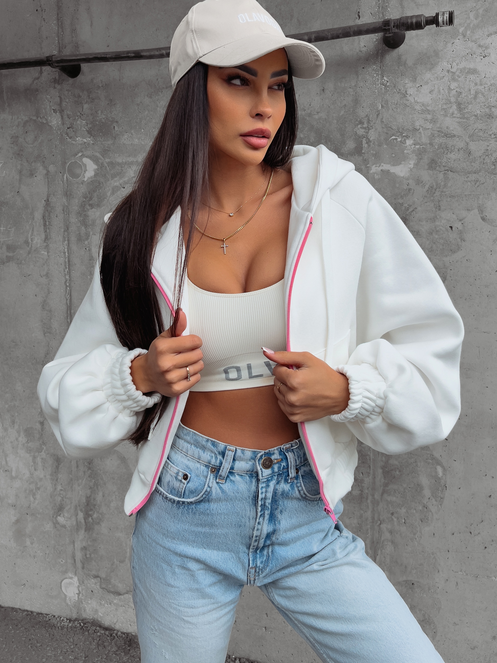 Bluza z kapturem damska Annaya Ola Voga ecru Bluza z kapturem damska Annaya Ola Voga ecru