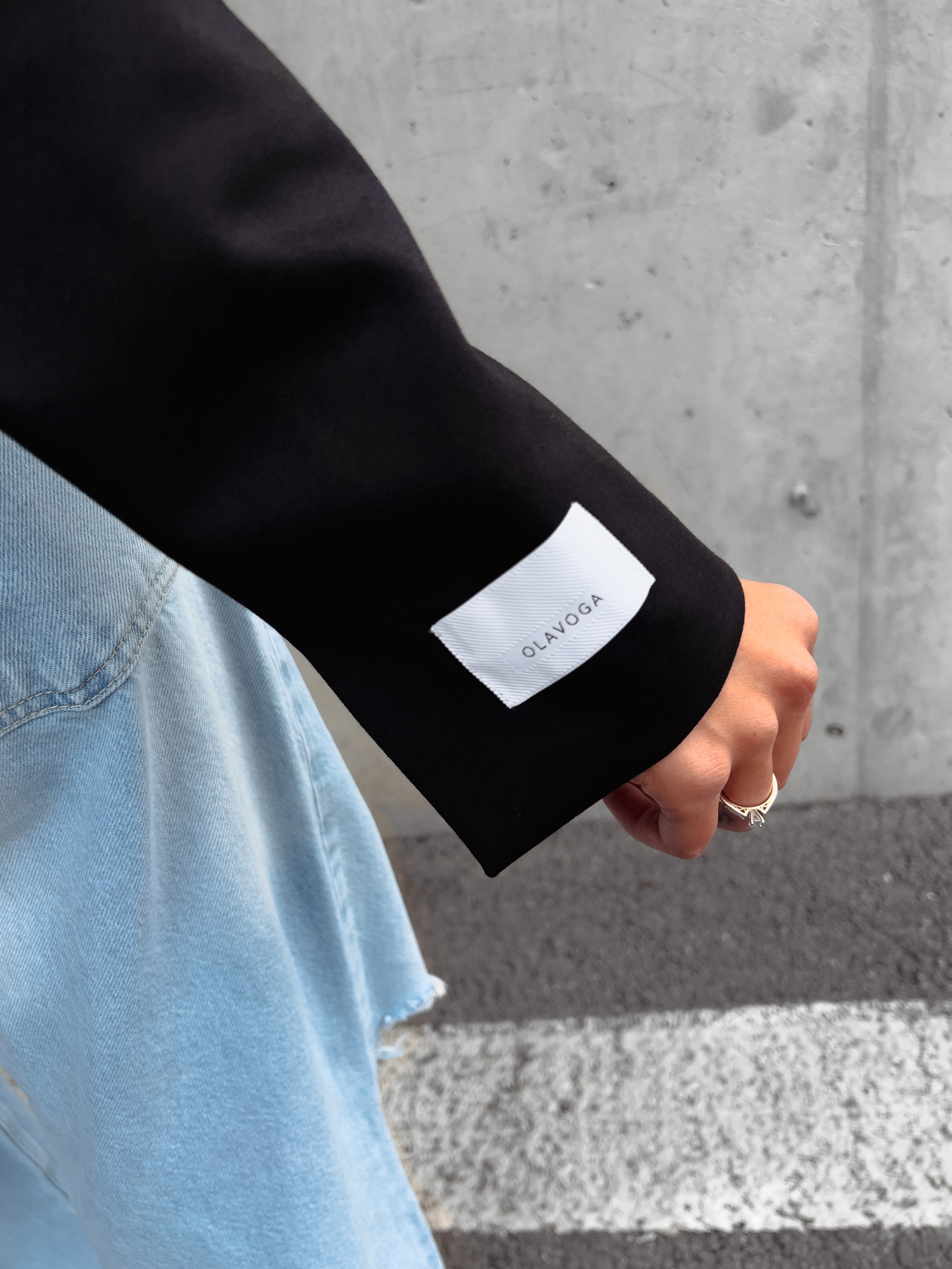 Żakiet damski gładki Kalosa Ola Voga czarny Żakiet damski gładki Kalosa Ola Voga czarny