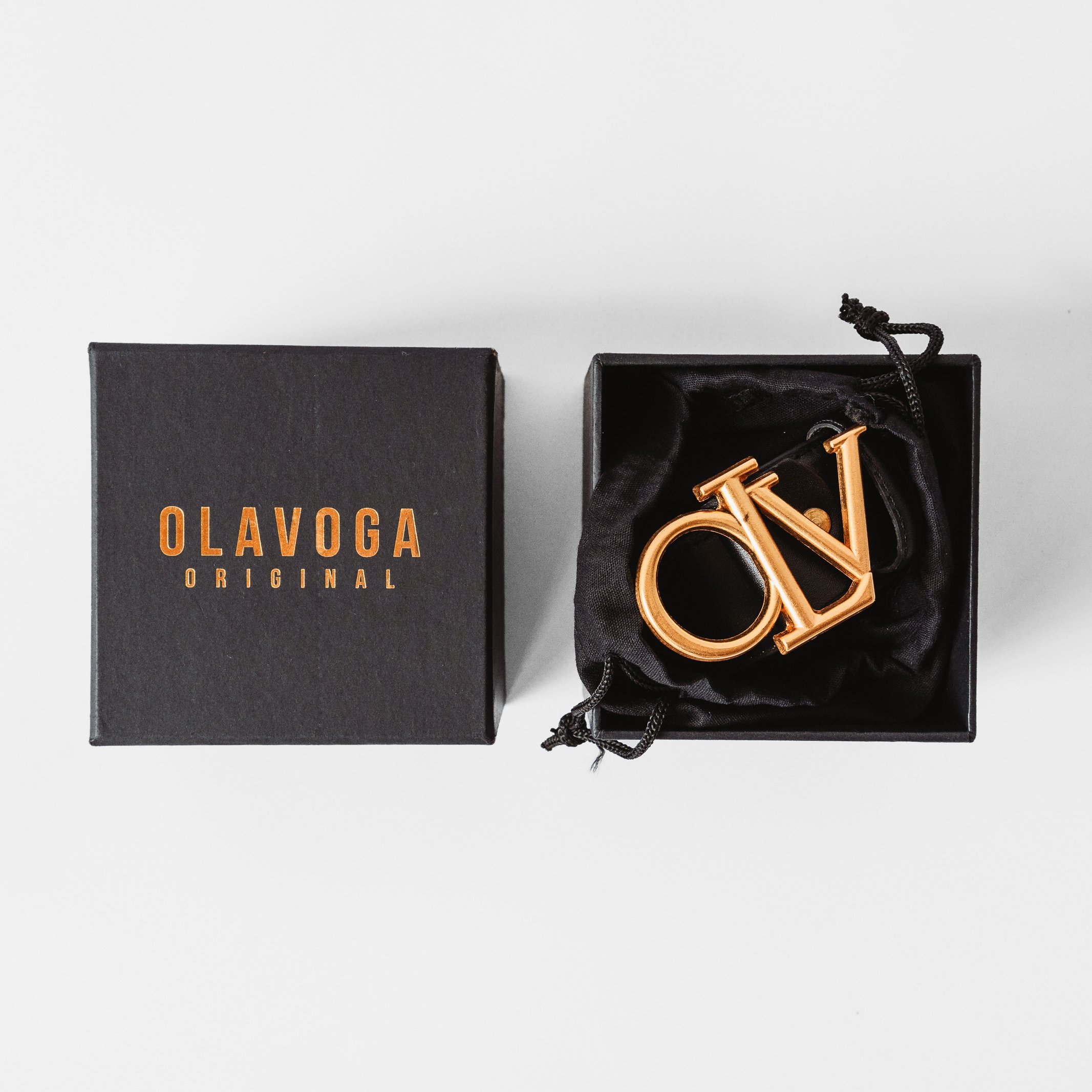 Pasek skórzany ze złota klamrą unisex Blaise2023 Ola Voga czarny