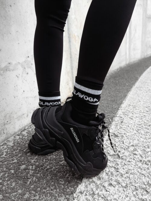 Skarpetki bawełniane damskie Carto 2023 Ola Voga czarne