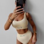 Komplet bieliźniany logowany LAGIO 2023 OLAVOGA beżowy