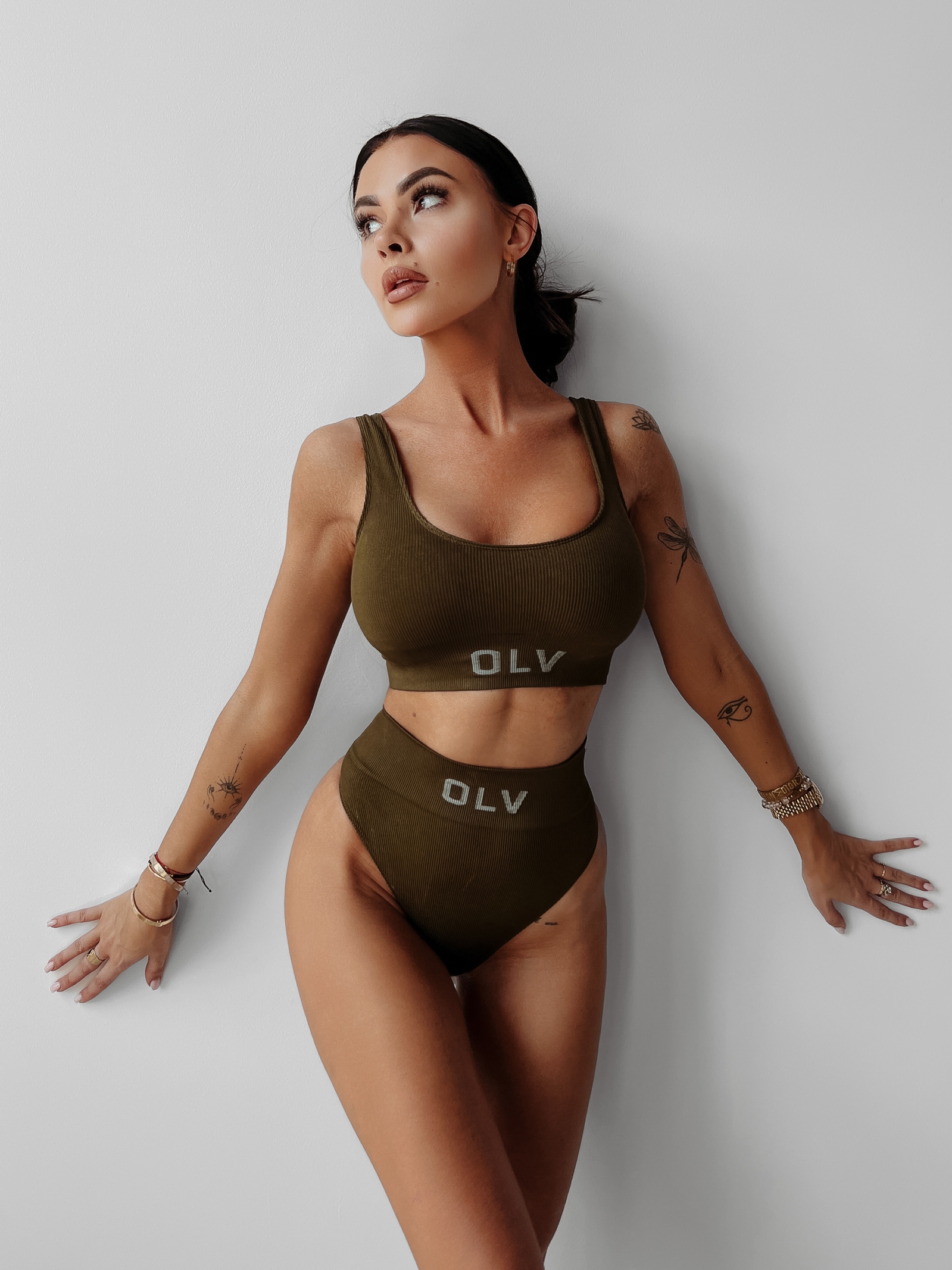 Komplet bieliźniany logowany Lagio 2023 Ola Voga khaki