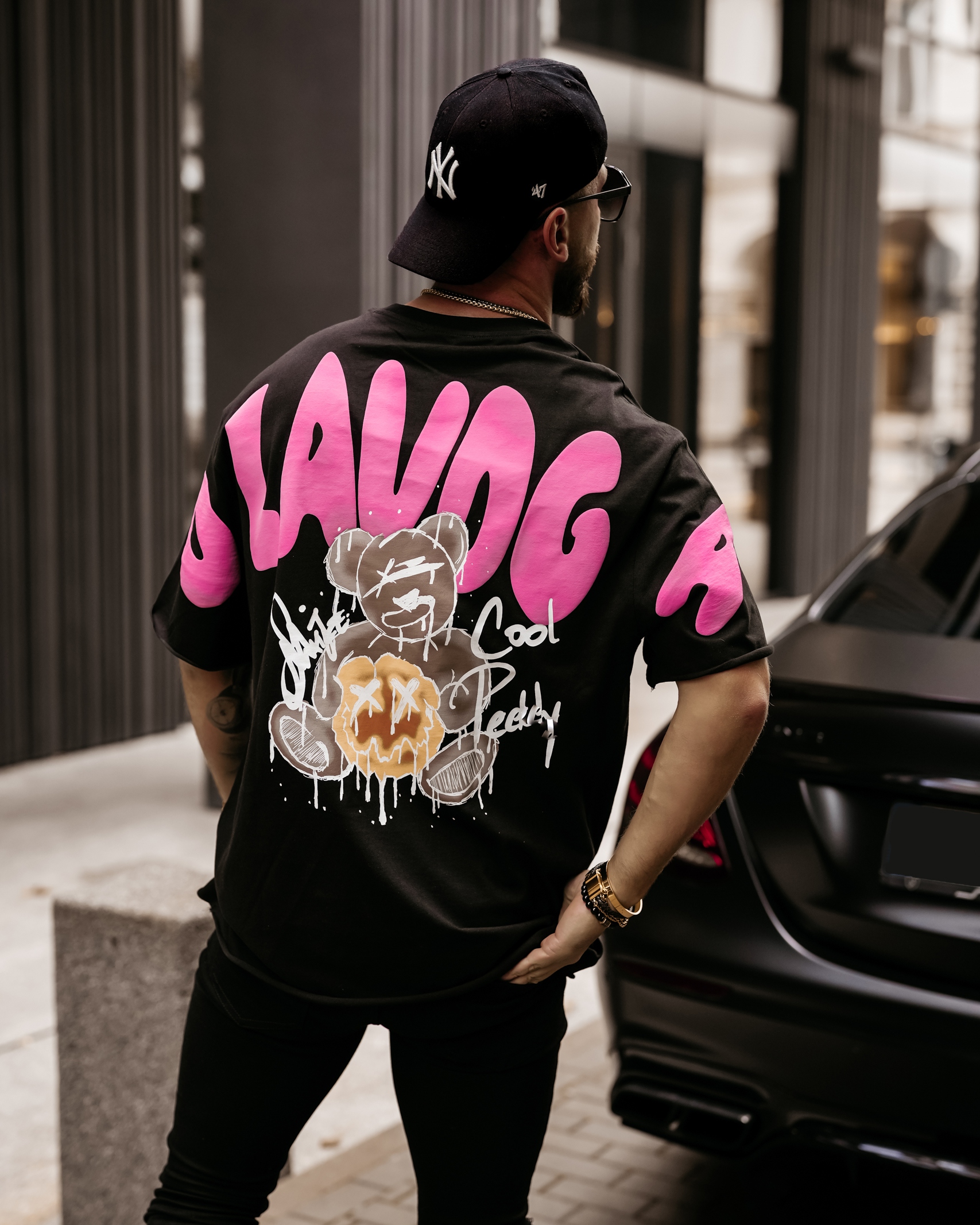 T-shirt bawełniany unisex różowy nadruk Sirty Ola Voga czarny T-shirt bawełniany unisex różowy nadruk Sirty Ola Voga czarny